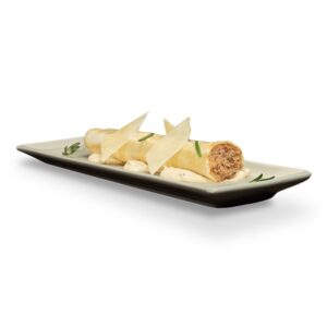 Canelon xxl de carne con foie y trufas